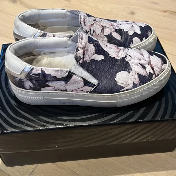 Just Cavalli floral slip-on - Picture 4 of 8